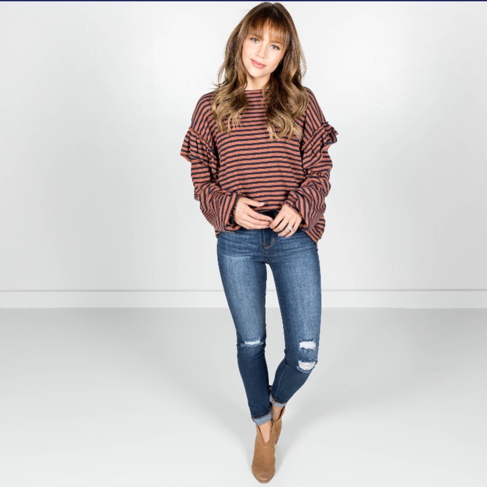 5 for $25 Burgundy & Navy Blue Striped ruffled shoulder top - Picture 3 of 6